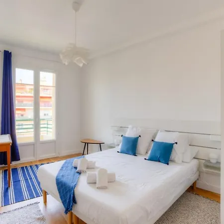 Apartment Sunny Private With Sea View Near The Beach Nice